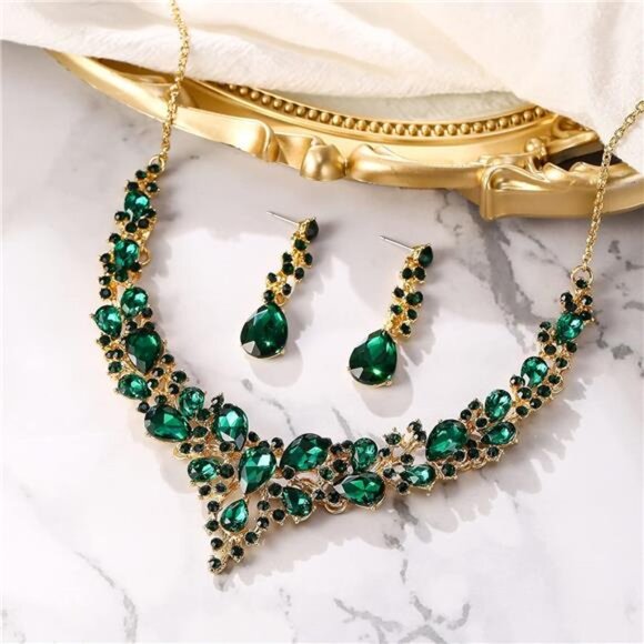 Women’s Austrian Crystal Teardrop Statement Necklace & Earrings Set - Picture 3 of 4